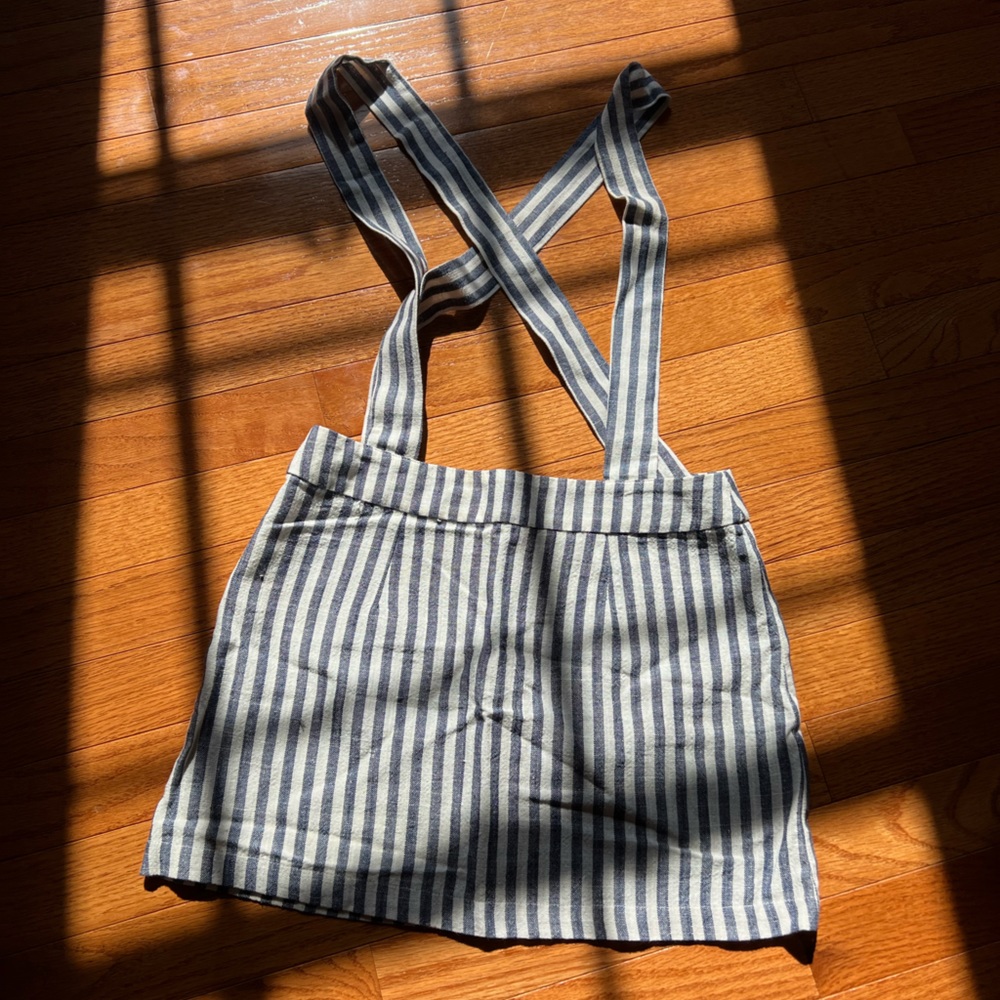 Striped skirt with suspenders